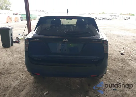 2025 Nissan Kicks Sv Intelligent Awd z USA, uszkodzony, nr VIN 3N8AP6CB0SL309512